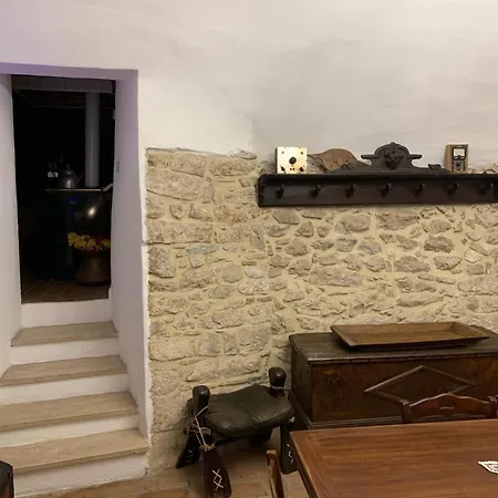 Il Carpino - Dimora Antica Con Parcheggio
